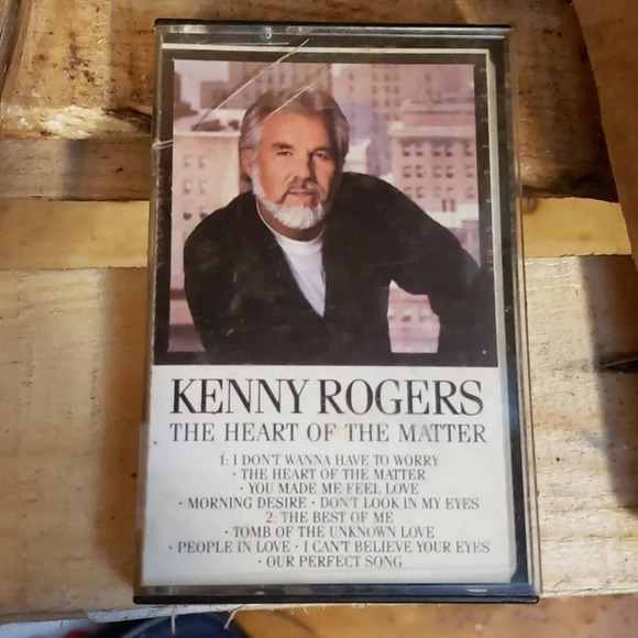Kenny Roger's The Heart of The Matter Cassette - Picture 1 of 7